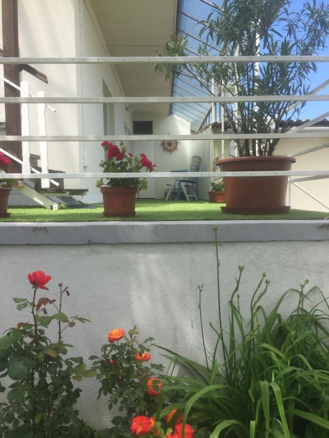 Lelle-Kert Apartman 02 バラトンレッレ エクステリア 写真